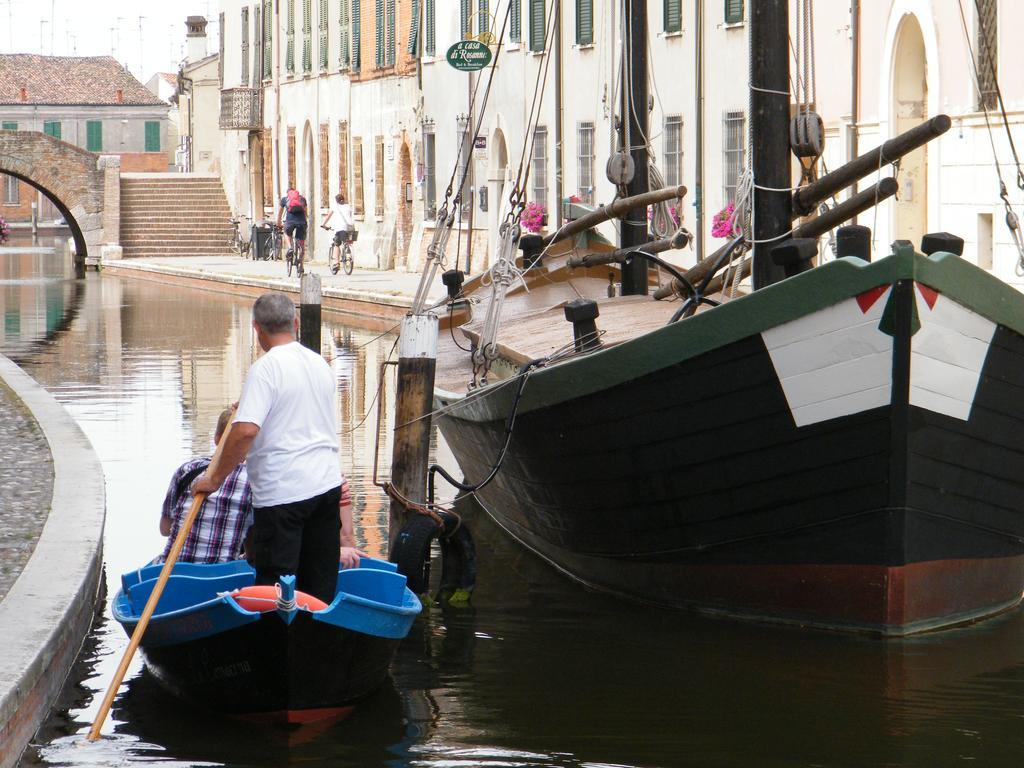 Locanda La Comacina Comacchio Exterior foto