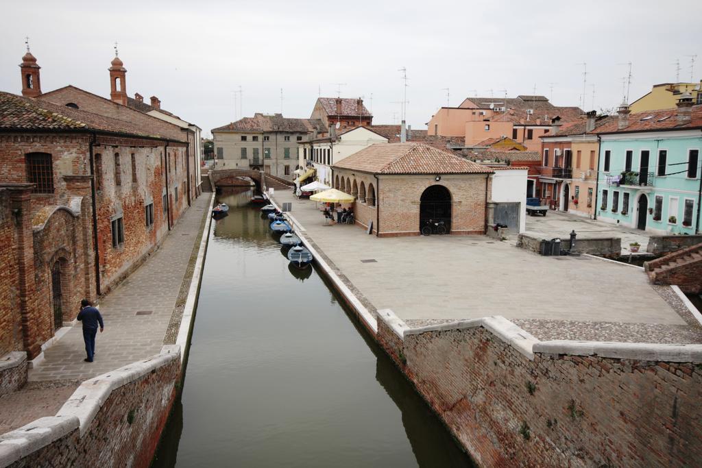 Locanda La Comacina Comacchio Exterior foto