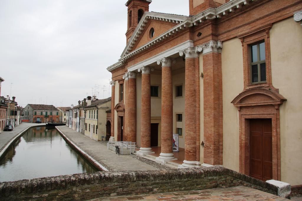 Locanda La Comacina Comacchio Exterior foto